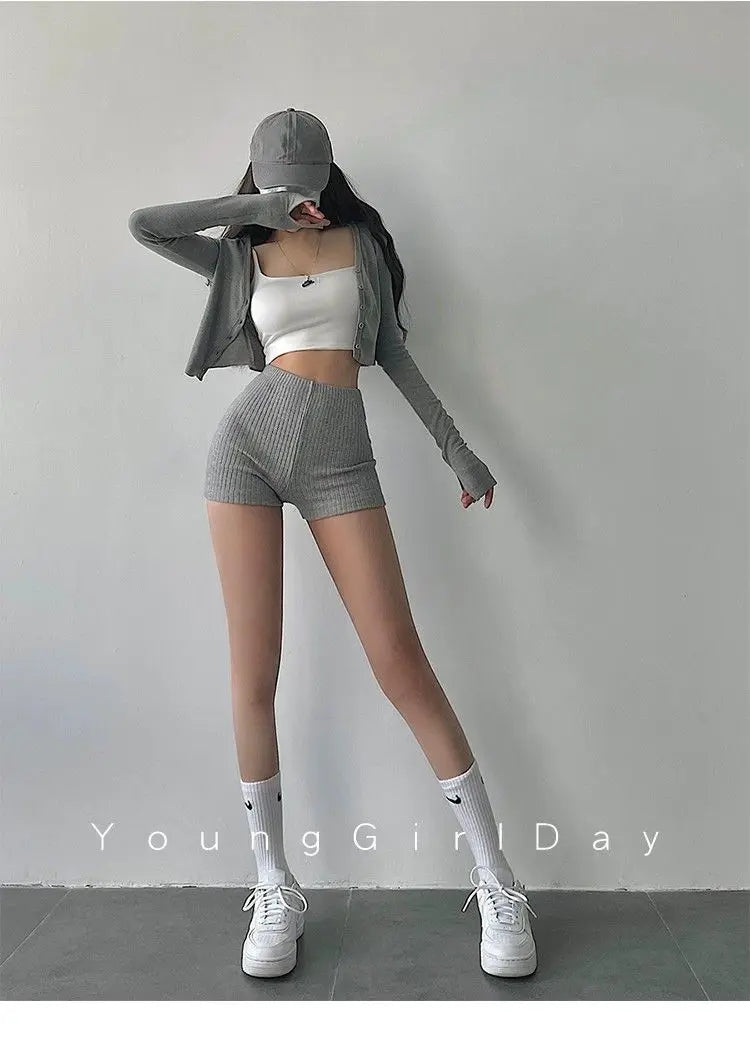 Style Shorts Women High Waist Sheath Stretch Solid Knitting HotSPECIFICATIONSBrand Name: AltayskiyDecoration: noneFabric Type: KnittedHign-concerned Chemical: NonePant Style: regularPattern Type: SolidFit Type: SlimStyle: Sexy &DMEwomenstorenull