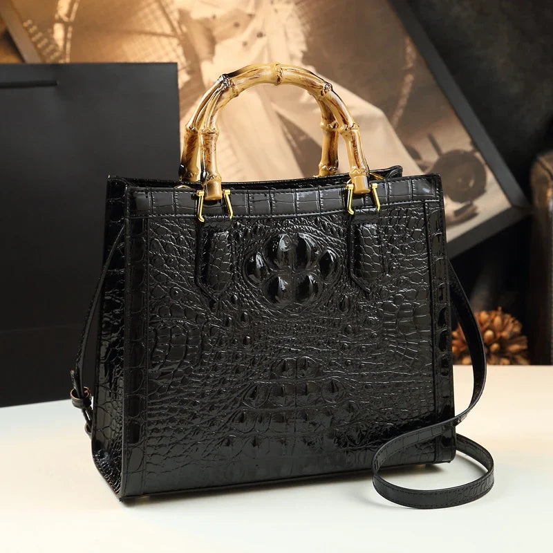 Women's Bag Crocodile Pattern Handbag Portable Tote Bag Mom Tide ShoulSPECIFICATIONSBrand Name: BJYLOrigin: Mainland ChinaCN: GuangdongLining Material: COTTONMain Material: Genuine leatherPlace Of Origin: GUANG DONG ProvincePlace Of OrDMEwomenstorenull