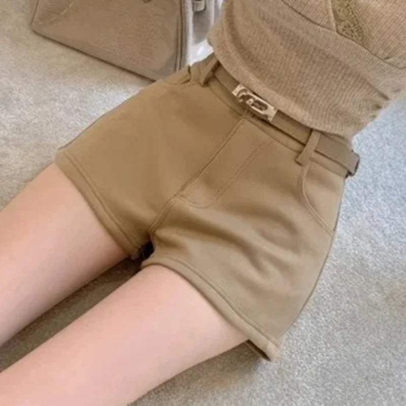 High Waisted Shorts Women Casual Solid Slim Short Pants with BeltSPECIFICATIONSCN: GuangdongBrand Name: FOTVOTEE1: Shorts for Women2: Shorts Women3: Shorts4: Short Pants5: High Waisted Shorts6: Woman clothing7: shorts y2k8: women'DMEwomenstorenull