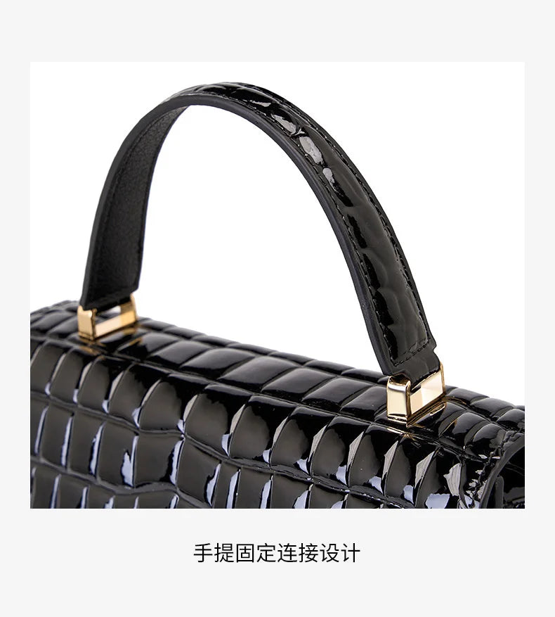 Luxury Crocodile Pattern Lady Handbag Women Shoulder Bags Designer FamSPECIFICATIONSBrand Name: NoEnName_NullOrigin: Mainland ChinaCN: ZhejiangLining Material: POLYESTERMain Material: Genuine leatherPlace Of Origin: ZHE JIANG ProvincePDMEwomenstorenull