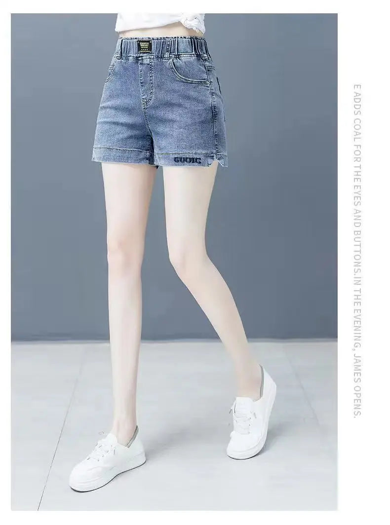 High waisted denim shorts version in large size for slimming effectSPECIFICATIONSBrand Name: NoEnName_NullDecoration: AppliquesFabric Type: KnittingPant Style: regularPattern Type: SolidFit Type: LOOSE FITStyle: CasualMaterial: POLYDMEwomenstorenull