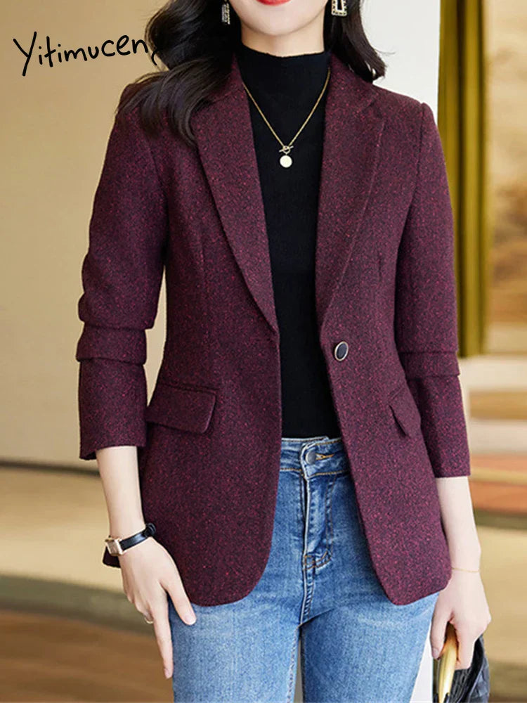 Elegant long-sleeve women's blazer with turn-down collar and single-button closure