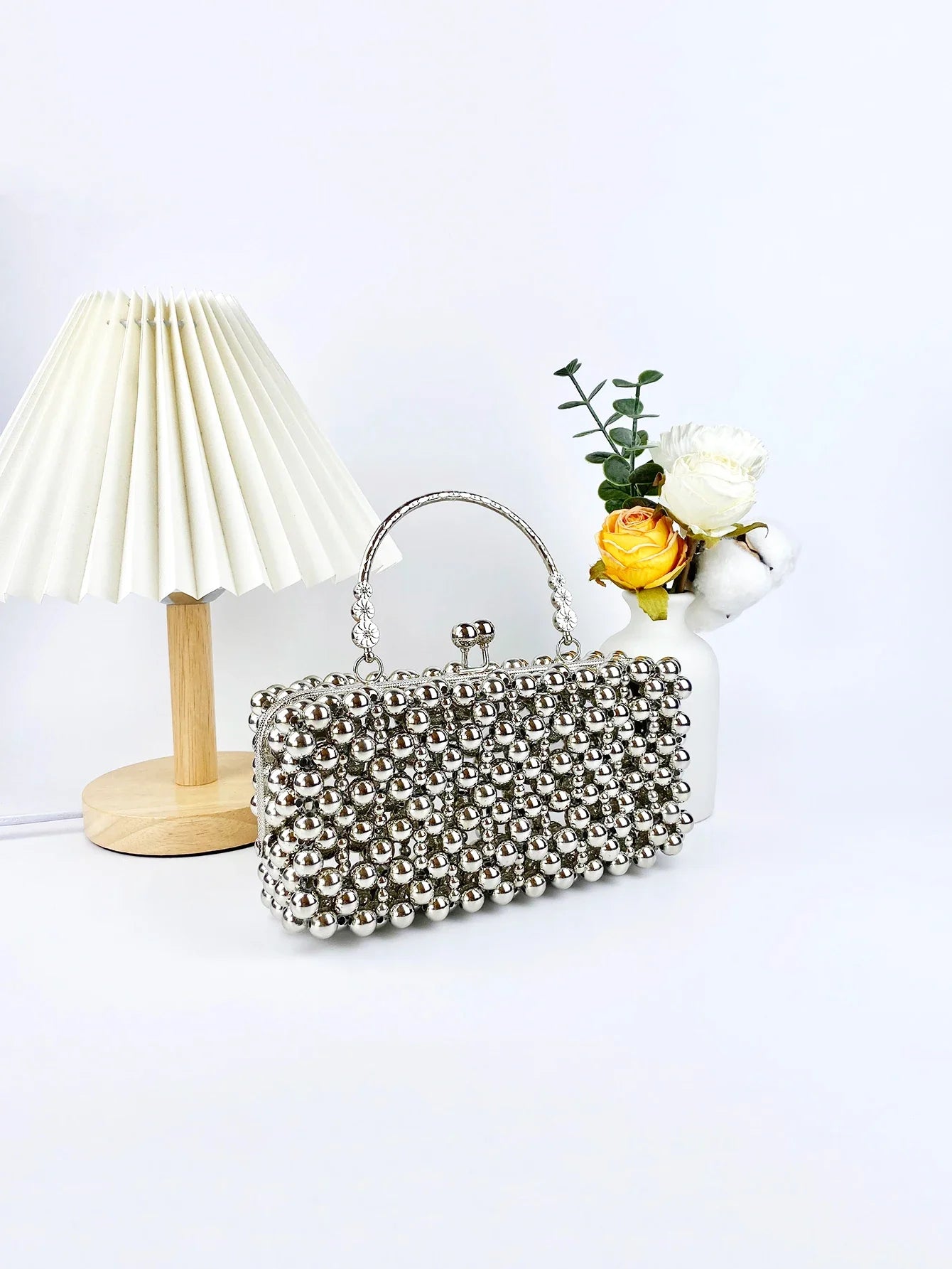 Handbags- women's new square bag, fashionable and high-end handbag