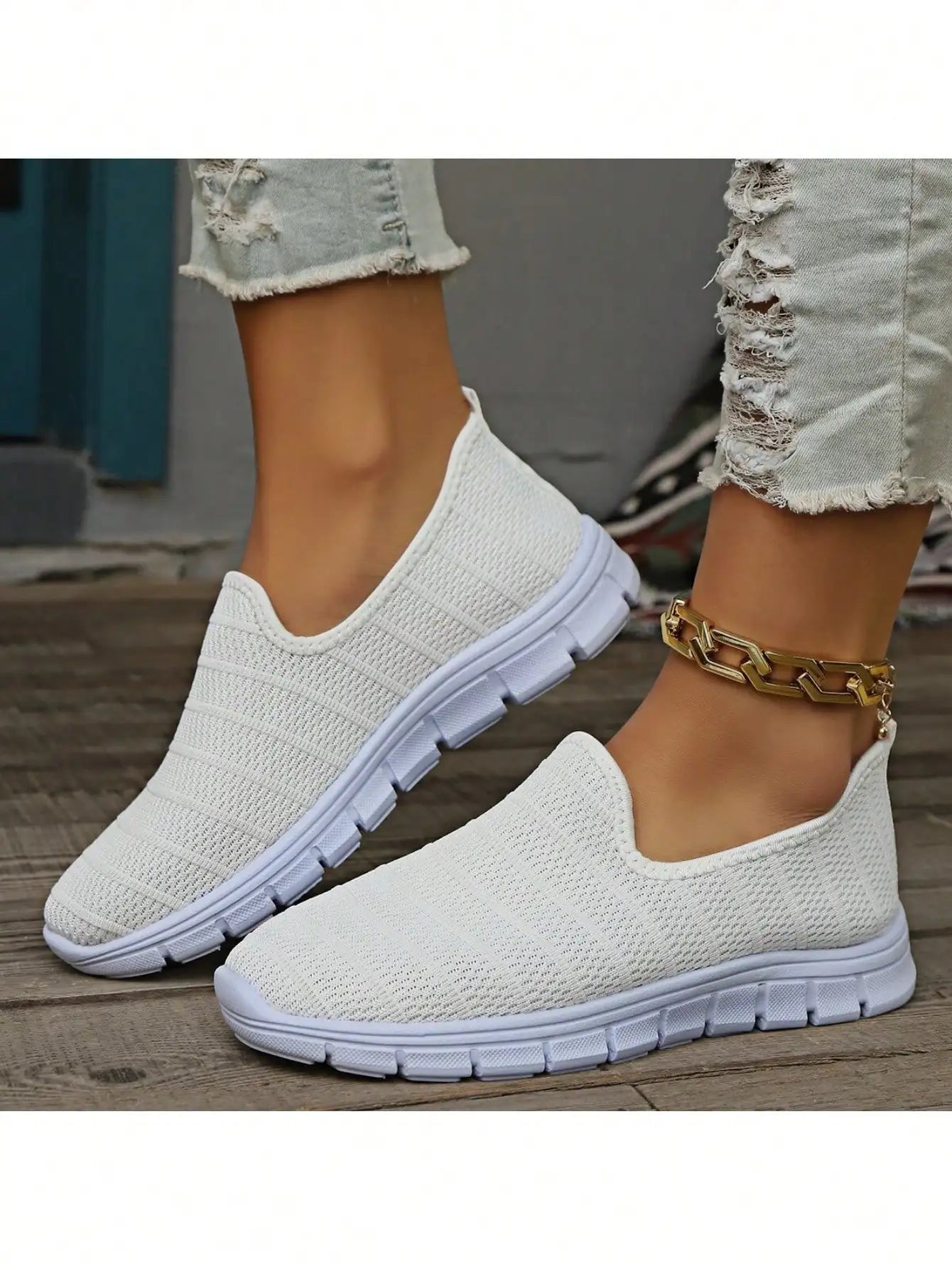 Sneakers Slip On Flat Shoe Women's Fashion Casual Loafers Walking ShoeSPECIFICATIONSDepartment Name: ADULTBrand Name: pdmcmsPattern Type: SolidModel Number: &amp;8833-3DFit: Fits true to size, take your normal sizeHign-concerned ChemicDMEwomenstorenull