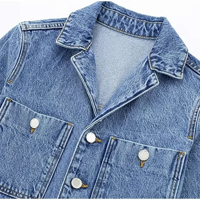 Denim Jumpsuit for Women Overalls Woman Jean Overalls Long Sleeve ElegSPECIFICATIONSBrand Name: NoEnName_NullStyle: StreetwearAge: MIDDLE AGEOrigin: Mainland ChinaCN: GuangdongSeason: Spring/SummerMaterial: POLYESTERDecoration: noneFabDMEwomenstorenull