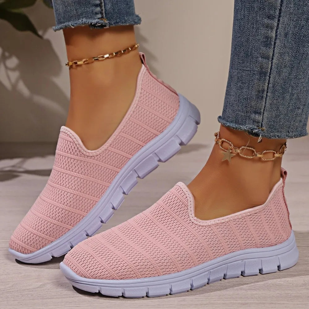 Sneakers Slip On Flat Shoe Women's Fashion Casual Loafers Walking ShoeSPECIFICATIONSDepartment Name: ADULTBrand Name: pdmcmsPattern Type: SolidModel Number: &amp;8833-3DFit: Fits true to size, take your normal sizeHign-concerned ChemicDMEwomenstorenull