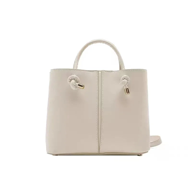 New Shoulder Bags Square Bag Women's Bags Advanced Bucket Bag Retro FaSPECIFICATIONSBrand Name: NoEnName_NullHign-concerned Chemical: NoneHandbags Type: Shoulder BagsTypes of bags: Shoulder &amp; Crossbody BagsMain Material: PULining MDMEwomenstorenull