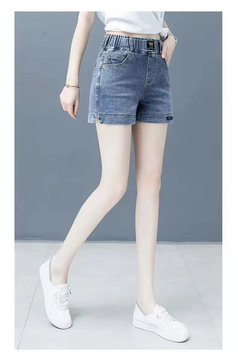 High waisted denim shorts version in large size for slimming effectSPECIFICATIONSBrand Name: NoEnName_NullDecoration: AppliquesFabric Type: KnittingPant Style: regularPattern Type: SolidFit Type: LOOSE FITStyle: CasualMaterial: POLYDMEwomenstorenull