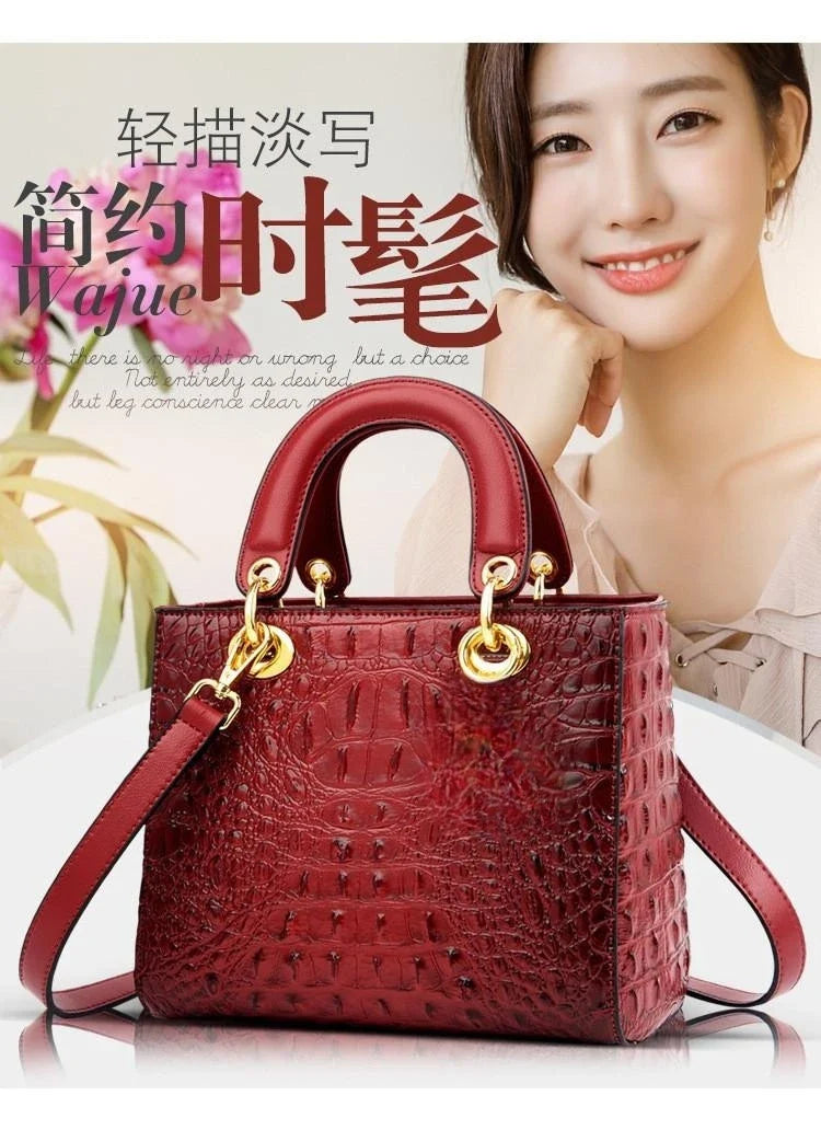 High Quality Luxury Brand Designer Leather Handbags Shoulder Bag For WSPECIFICATIONSBrand Name: luyoHign-concerned Chemical: NoneHandbags Type: Shoulder BagsTypes of bags: Shoulder &amp; Crossbody BagsMain Material: PULining Material: DMEwomenstorenull