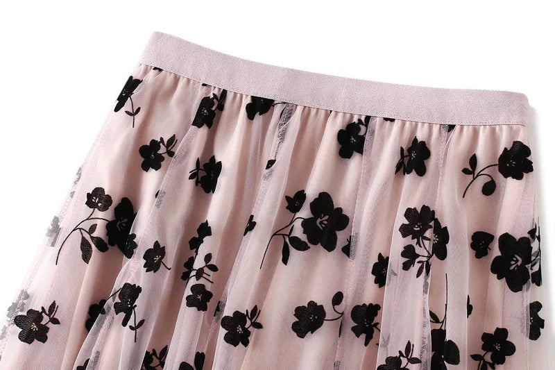 Skirt Women Vintage Butterfly Embroidery Elastic High Waist A-Line MesSPECIFICATIONSBrand Name: GLINDADAMaterial: POLYESTERMaterial: MeshMaterial: VoileStyle: Chinese StyleElasticity: Slight StrechOrigin: Mainland ChinaCN: GuangdongSeaDMEwomenstorenull