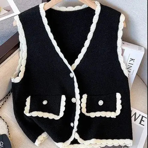 Vest Sweater Women Clothing V-neck Ruffles Single Breasted Vintage WaiSPECIFICATIONSBrand Name: JoinYouthStyle: vintageAge: JUNIOROrigin: Mainland ChinaCN: AnhuiSeason: Autumn/WinterThickness: StandardDecoration: ButtonMaterial: POLYESDMEwomenstorenull