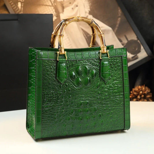 Women's Bag Crocodile Pattern Handbag Portable Tote Bag Mom Tide ShoulSPECIFICATIONSBrand Name: BJYLOrigin: Mainland ChinaCN: GuangdongLining Material: COTTONMain Material: Genuine leatherPlace Of Origin: GUANG DONG ProvincePlace Of OrDMEwomenstorenull