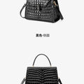 Luxury Crocodile Pattern Lady Handbag Women Shoulder Bags Designer FamSPECIFICATIONSBrand Name: NoEnName_NullOrigin: Mainland ChinaCN: ZhejiangLining Material: POLYESTERMain Material: Genuine leatherPlace Of Origin: ZHE JIANG ProvincePDMEwomenstorenull