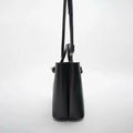 New Shoulder Bags Square Bag Women's Bags Advanced Bucket Bag Retro FaSPECIFICATIONSBrand Name: NoEnName_NullHign-concerned Chemical: NoneHandbags Type: Shoulder BagsTypes of bags: Shoulder &amp; Crossbody BagsMain Material: PULining MDMEwomenstorenull