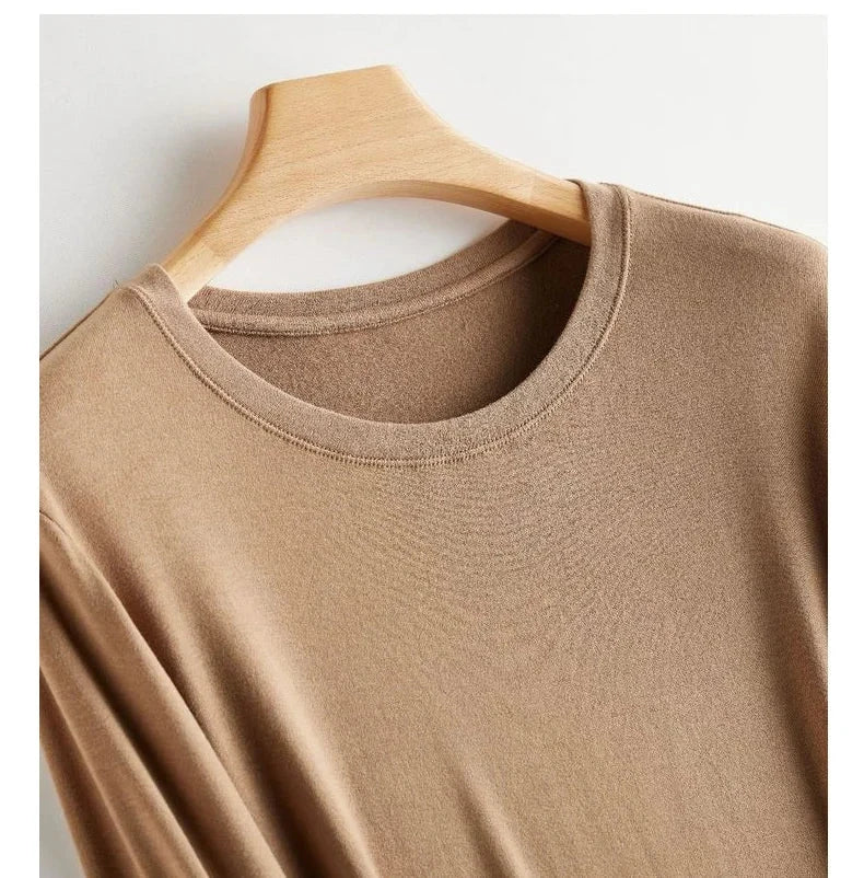 Wool Soft Long Sleeve T-shirts Women Round Neck Slim Fit Basic HeatingSPECIFICATIONSBrand Name: Y DemoStyle: Office LadyAge: MIDDLE AGEOrigin: Mainland ChinaCN: ZhejiangSeason: Autumn/WinterClothing Length: regularDecoration: noneElastDMEwomenstorenull