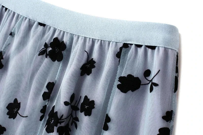 Skirt Women Vintage Butterfly Embroidery Elastic High Waist A-Line MesSPECIFICATIONSBrand Name: GLINDADAMaterial: POLYESTERMaterial: MeshMaterial: VoileStyle: Chinese StyleElasticity: Slight StrechOrigin: Mainland ChinaCN: GuangdongSeaDMEwomenstorenull