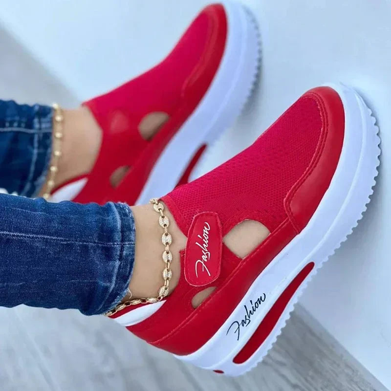 Red Sneakers Women Shoes Canvas Shoe Female Casual Shoes Ladies Sport SPECIFICATIONSBrand Name: DUTRIEUXUpper Material: CANVASOrigin: Mainland ChinaHeel Height: Low (1cm-3cm)Hign-concerned Chemical: NoneShoes Type: otherDepartment NameDMEwomenstorenull