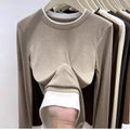 Contrasting Splicing Long Sleeved Round Neck T-shirt Base Shirt Warm TSPECIFICATIONSBrand Name: NoEnName_NullStyle: Office LadyAge: MIDDLE AGEOrigin: Mainland ChinaCN: GuangdongSeason: Autumn/WinterClothing Length: regularDecoration: PDMEwomenstorenull