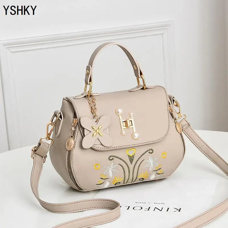 Shoulder Handbags Bag Female luxury designer shoulder bags Large capacSPECIFICATIONSBrand Name: YSHKYHandbags Type: Shoulder BagsTypes of bags: Shoulder &amp; HandbagsMain Material: Faux SuedeLining Material: POLYESTERShape: SQUAREPlacDMEwomenstorenull