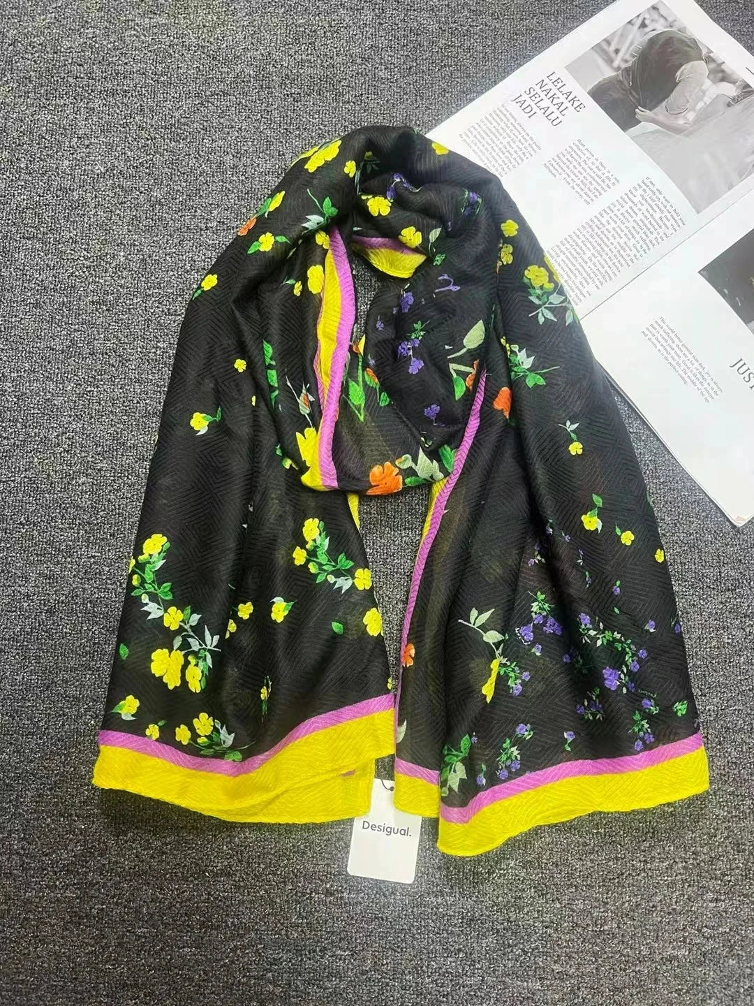 original single Spanish new trend colorful leisure gift shawl scarfSPECIFICATIONSBrand Name: NoEnName_NullCraft of Weaving: Non-wovenOrigin: ES(Origin)Gender: WOMENDepartment Name: ADULTHign-concerned Chemical: NoneMaterial: POLYESTDMEwomenstorenull