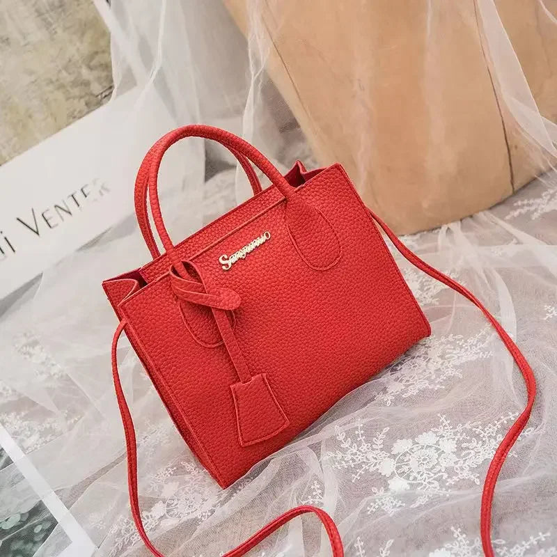 Ladies Handbags Single-shoulder Crossbody Handheld Triple-use Satchel SPECIFICATIONSBrand Name: NoEnName_NullOrigin: Mainland ChinaCN: GuangdongLining Material: POLYESTERMain Material: PUPlace Of Origin: GUANG DONG ProvincePlace Of OriDMEwomenstorenull